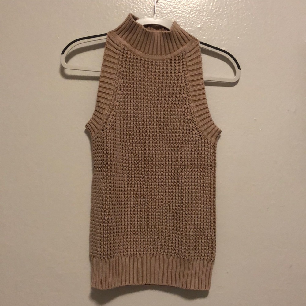 Michael more chunky mock neck sweater vest
